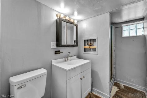 3069 E 67th Street Cleveland OH 44127