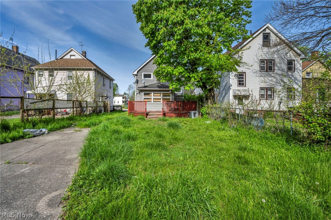 3069 E 67th Street Cleveland OH 44127