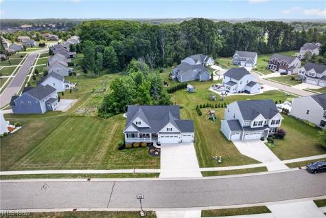 7390 Emerald Glen Avenue NW Canal Fulton OH 44614