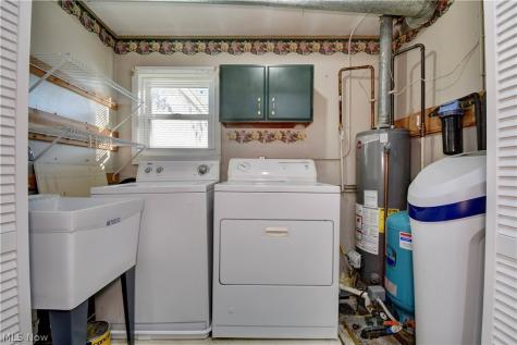 361 Lessig Avenue Akron OH 44312