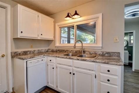 361 Lessig Avenue Akron OH 44312
