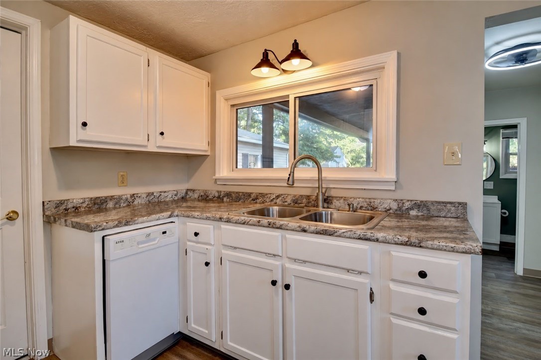 361 Lessig Avenue Akron OH 44312