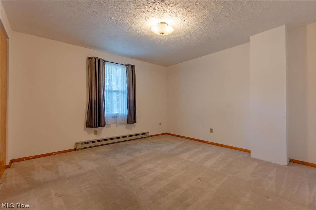 3726 Whitehouse Avenue NW Canton OH 44709