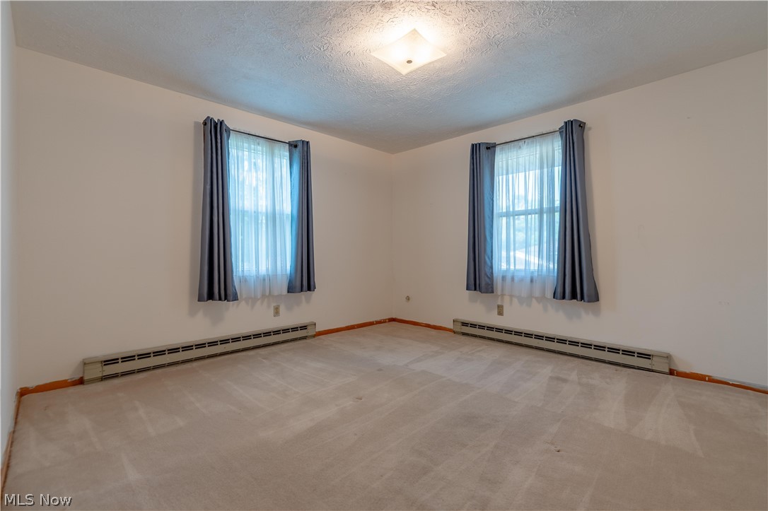 3726 Whitehouse Avenue NW Canton OH 44709