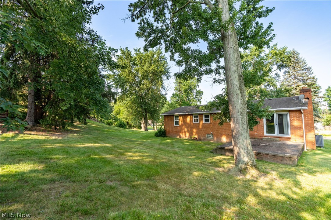 3726 Whitehouse Avenue NW Canton OH 44709