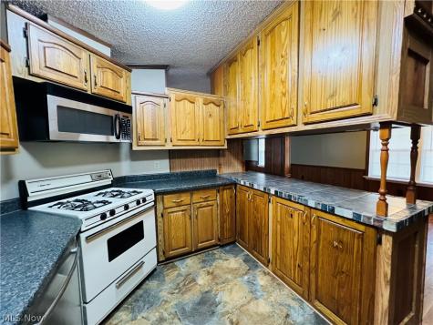 67 Harold Drive Ashland OH 44805