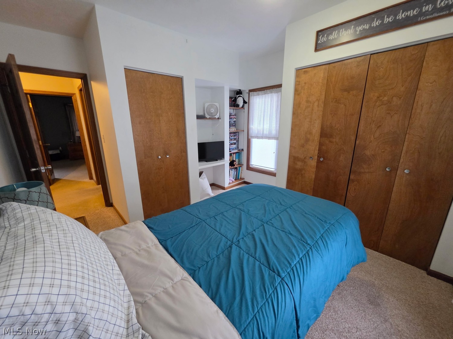 35 3rd Street NE Carrollton OH 44615