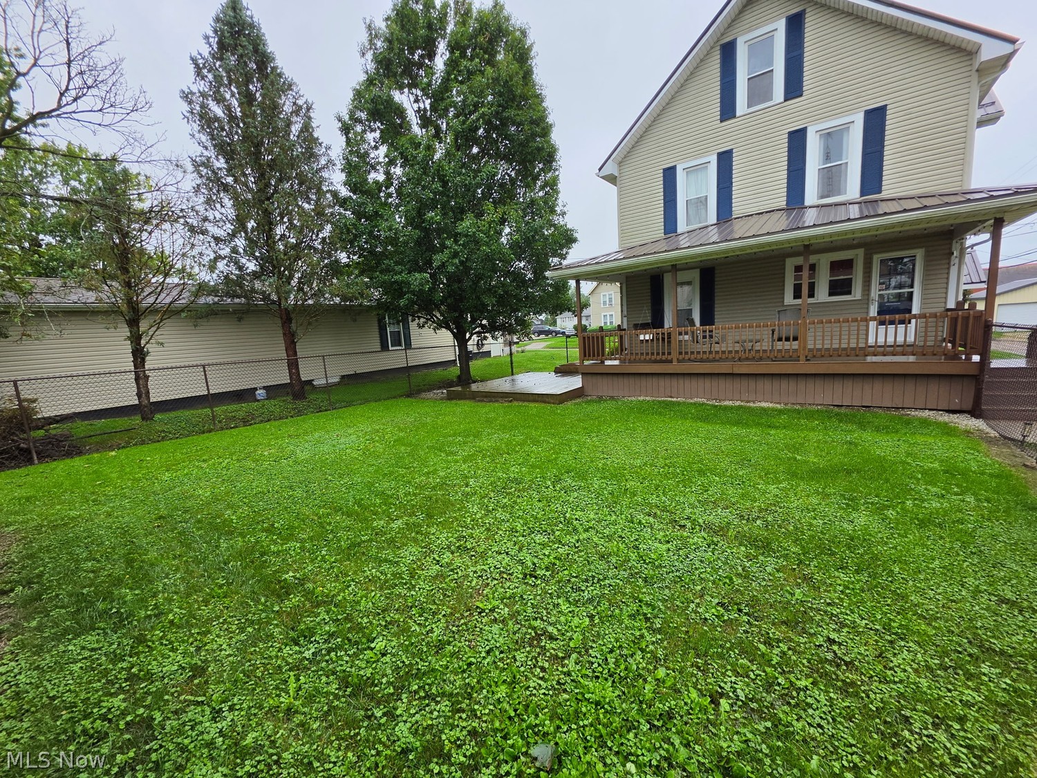 35 3rd Street NE Carrollton OH 44615