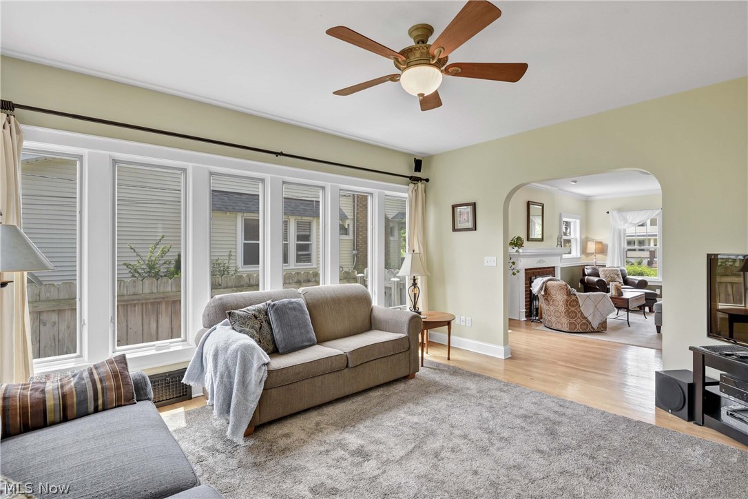 1615 Waterbury Road Lakewood OH 44107