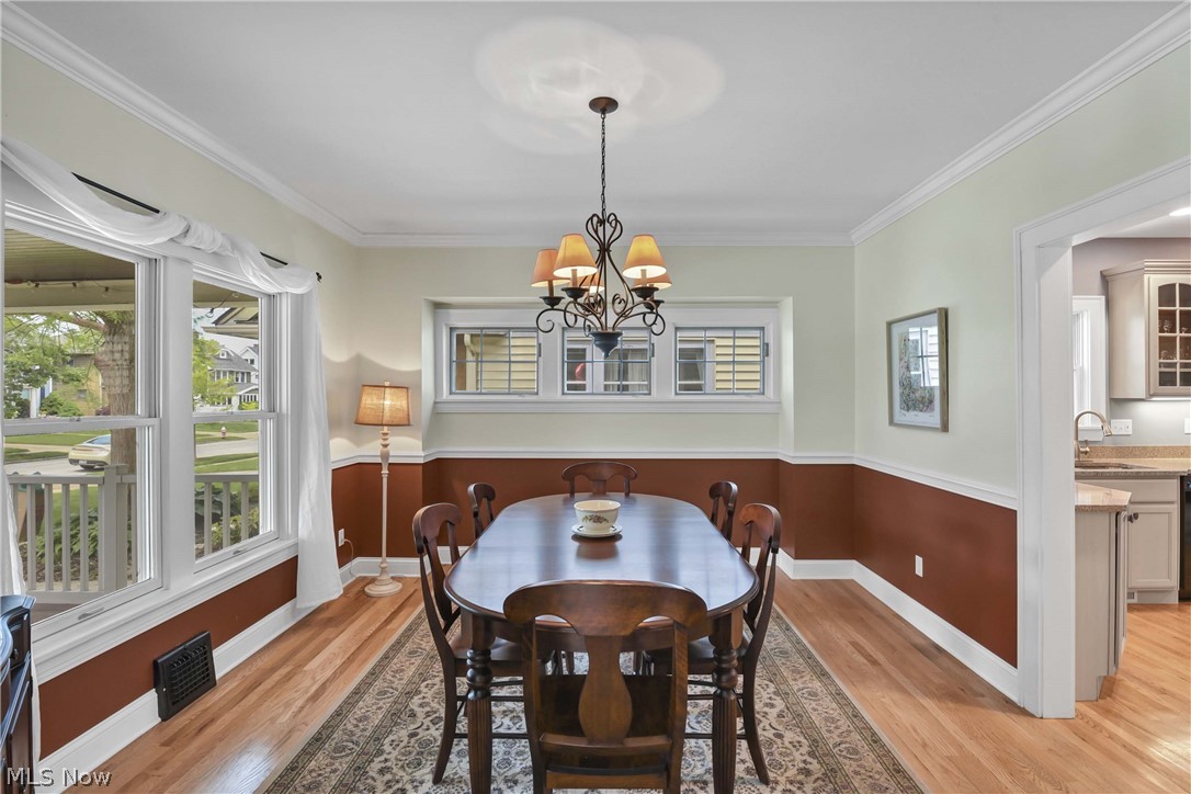 1615 Waterbury Road Lakewood OH 44107