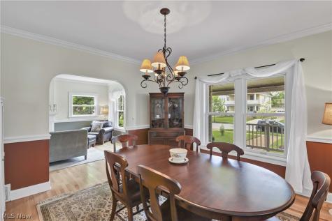 1615 Waterbury Road Lakewood OH 44107