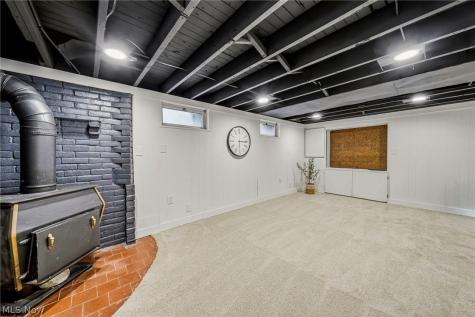 305 Hayes Avenue Cuyahoga Falls OH 44221