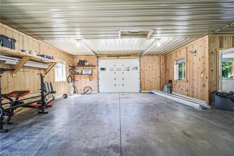 9220 Pritchard Road Garrettsville OH 44231