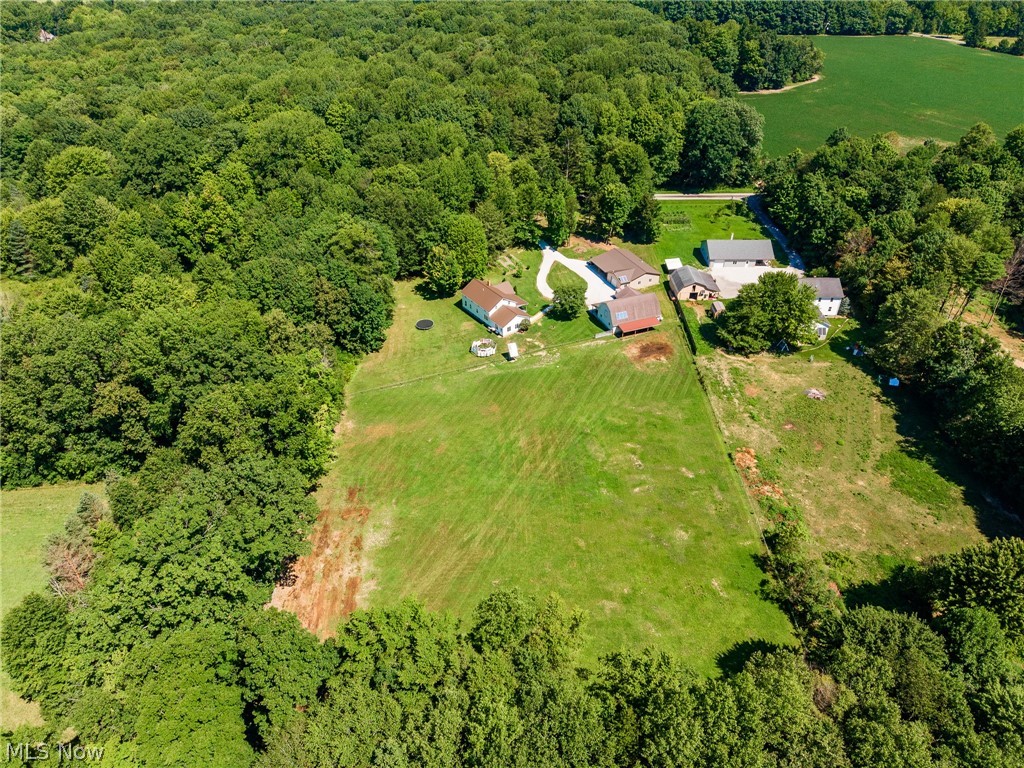 9220 Pritchard Road Garrettsville OH 44231