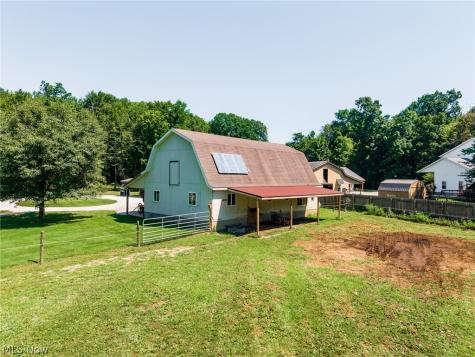 9220 Pritchard Road Garrettsville OH 44231