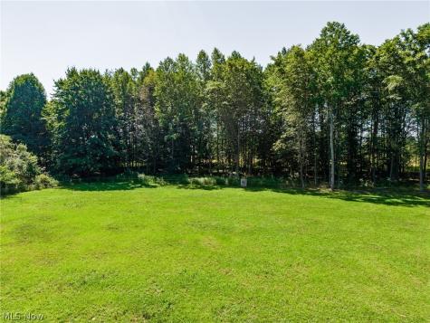 9220 Pritchard Road Garrettsville OH 44231