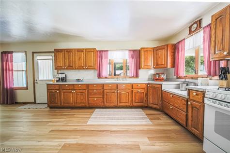 9220 Pritchard Road Garrettsville OH 44231