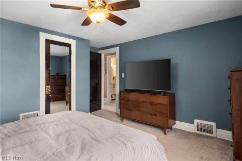 2241 Arthur Avenue Lakewood OH 44107