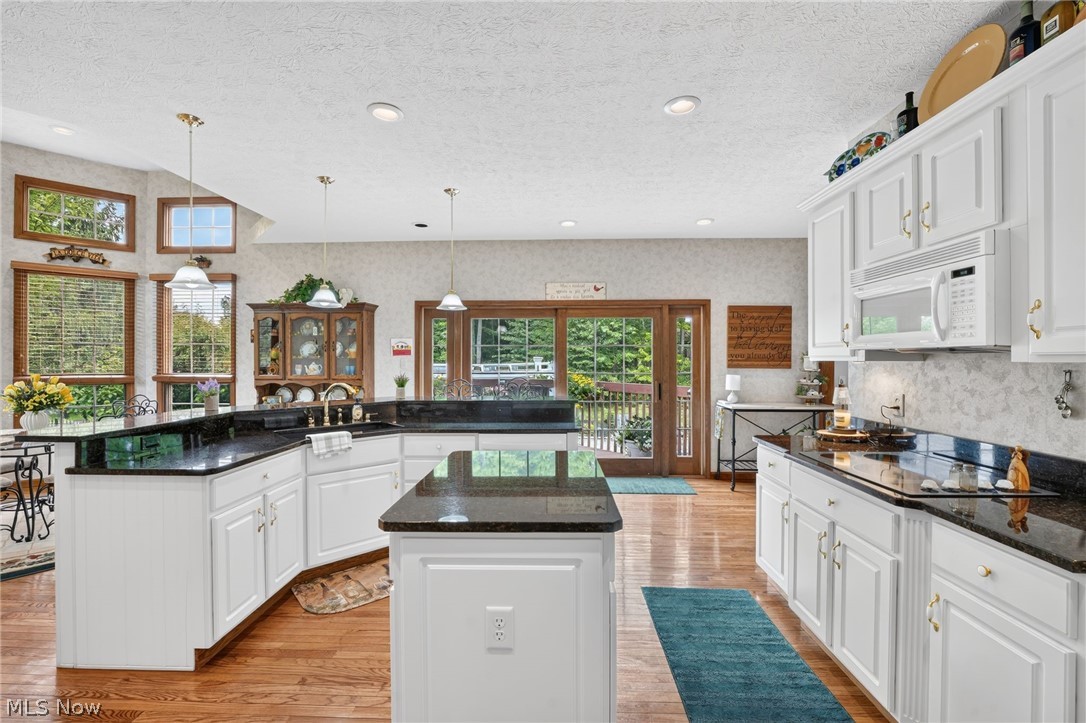 26778 Primrose Lane Westlake OH 44145