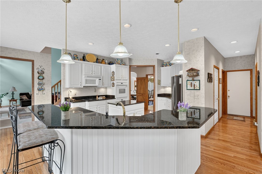 26778 Primrose Lane Westlake OH 44145