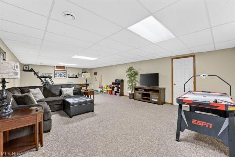 26778 Primrose Lane Westlake OH 44145