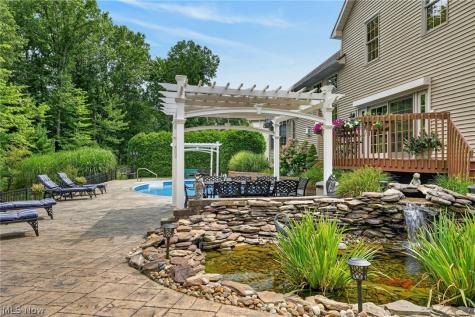 26778 Primrose Lane Westlake OH 44145
