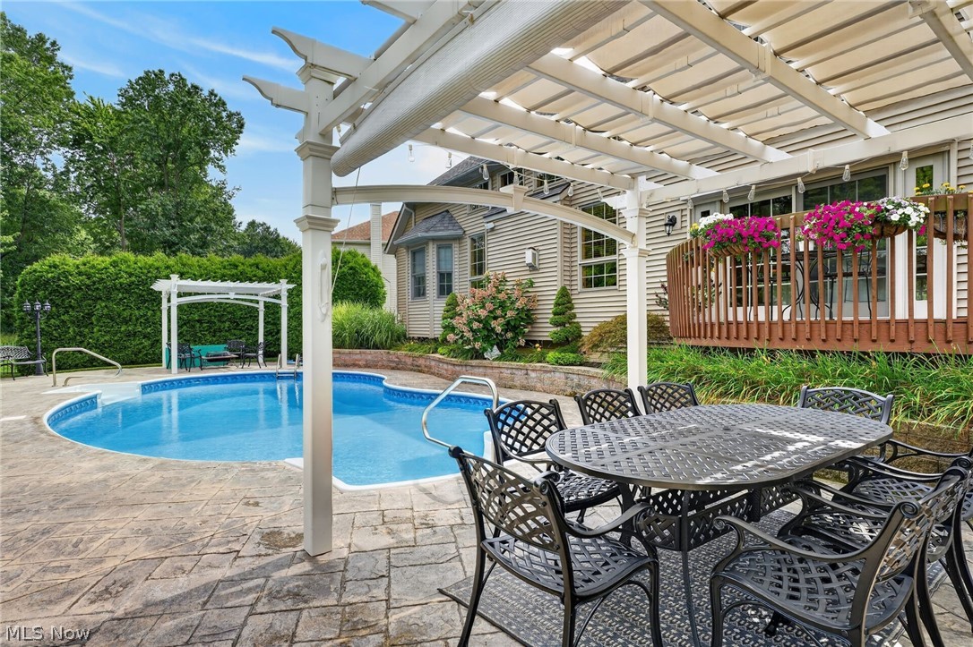 26778 Primrose Lane Westlake OH 44145