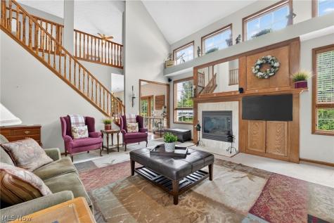 26778 Primrose Lane Westlake OH 44145