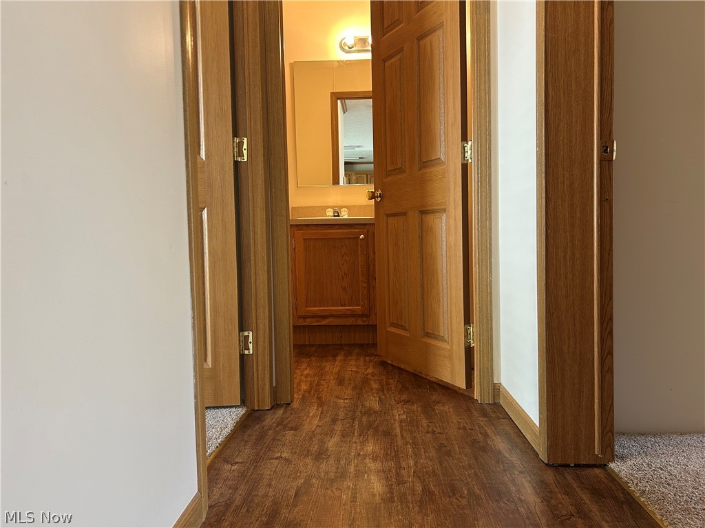 269 W Jefferson Avenue Mcconnelsville OH 43756