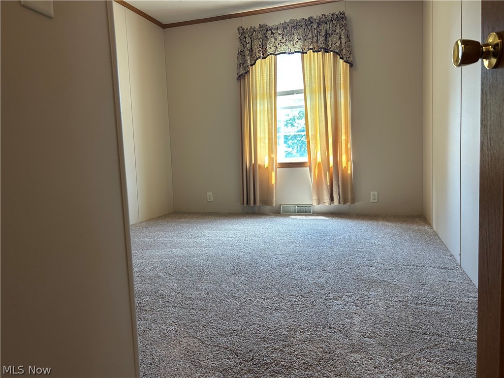 269 W Jefferson Avenue Mcconnelsville OH 43756