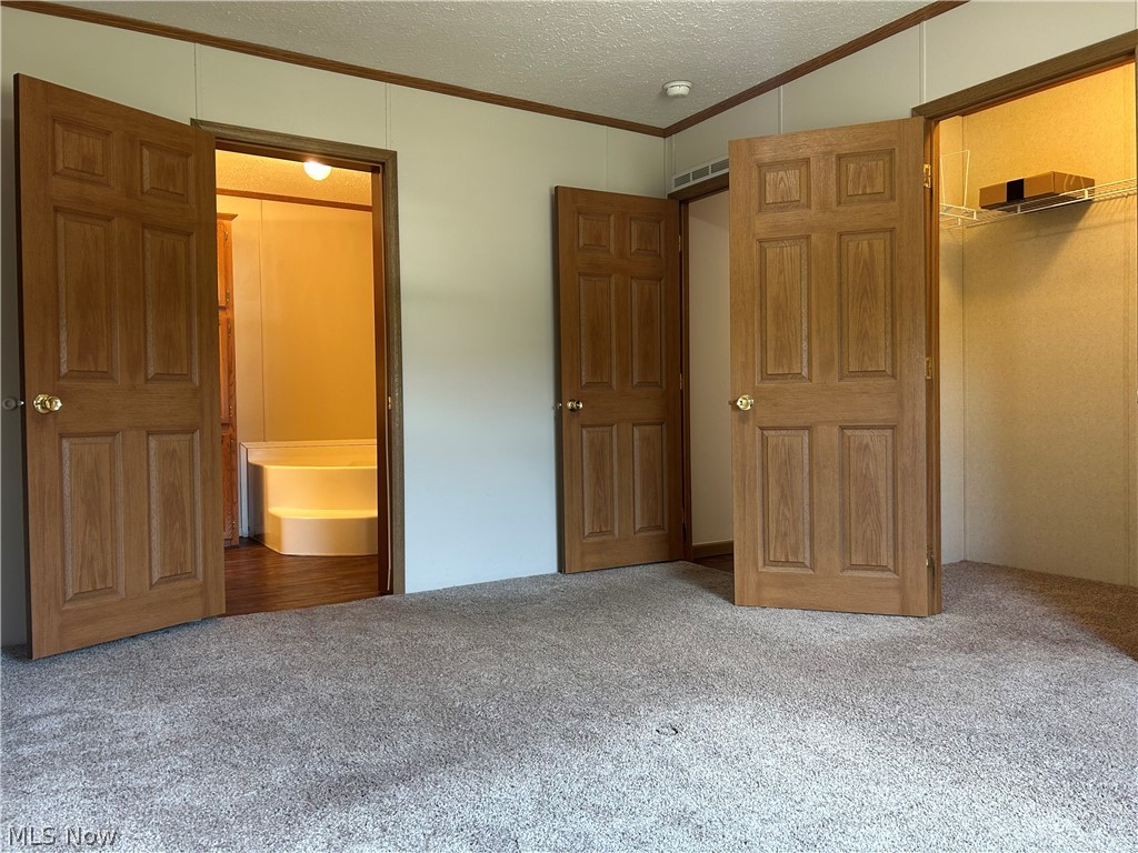 269 W Jefferson Avenue Mcconnelsville OH 43756