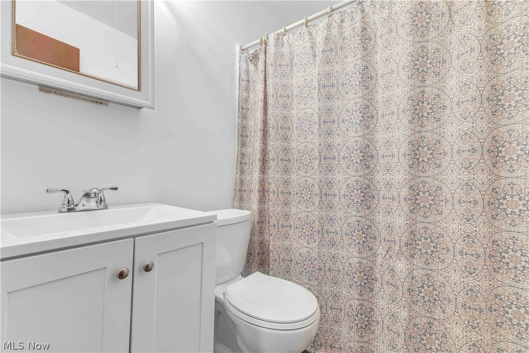 12437 National Drive Grafton OH 44044