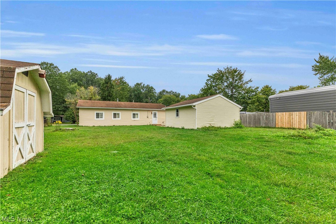 12437 National Drive Grafton OH 44044