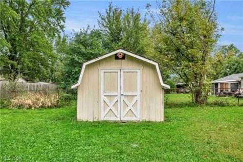 12437 National Drive Grafton OH 44044