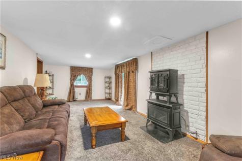 12437 National Drive Grafton OH 44044