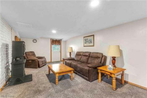 12437 National Drive Grafton OH 44044
