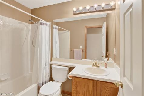 14424 Bent Tree Court Strongsville OH 44136