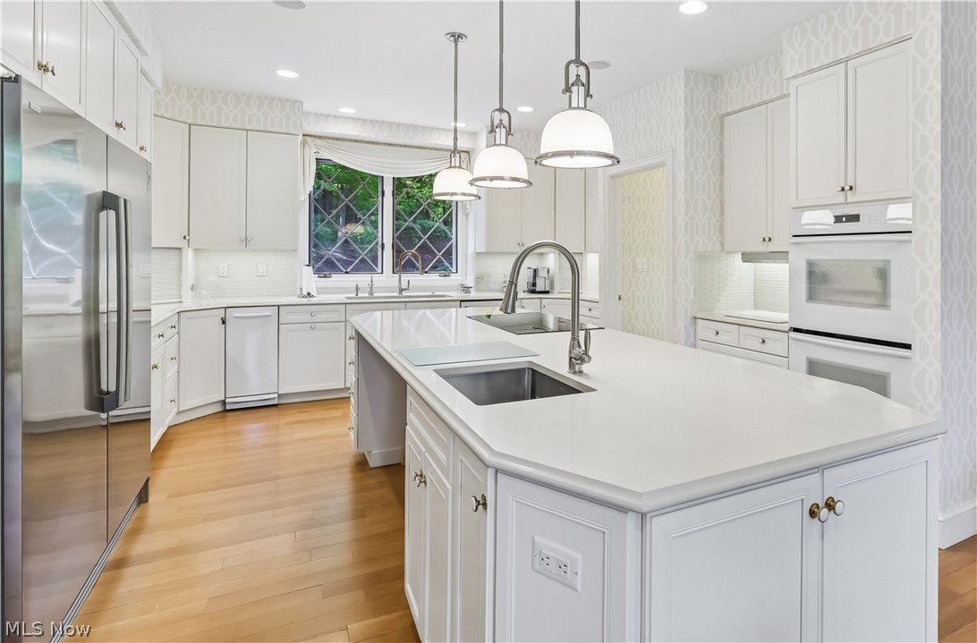 38025 Fairmount Boulevard Hunting Valley OH 44022