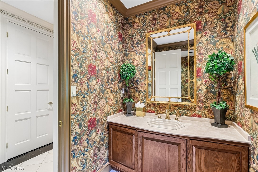 38025 Fairmount Boulevard Hunting Valley OH 44022