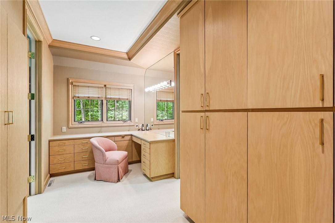 38025 Fairmount Boulevard Hunting Valley OH 44022