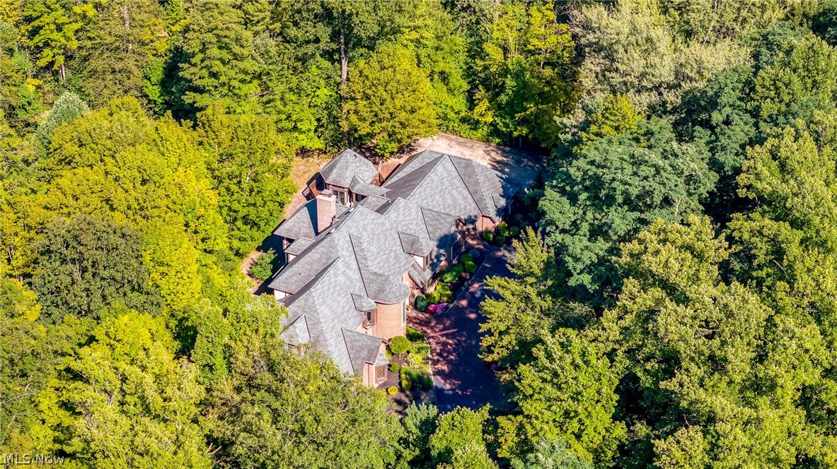 38025 Fairmount Boulevard Hunting Valley OH 44022