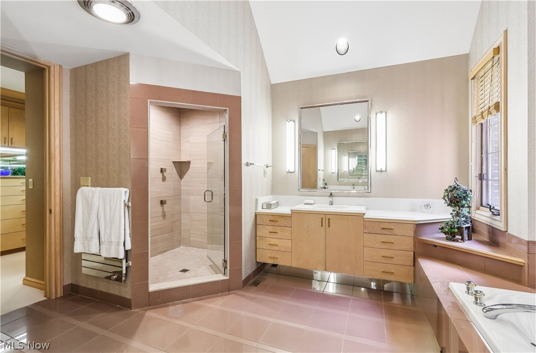 38025 Fairmount Boulevard Hunting Valley OH 44022