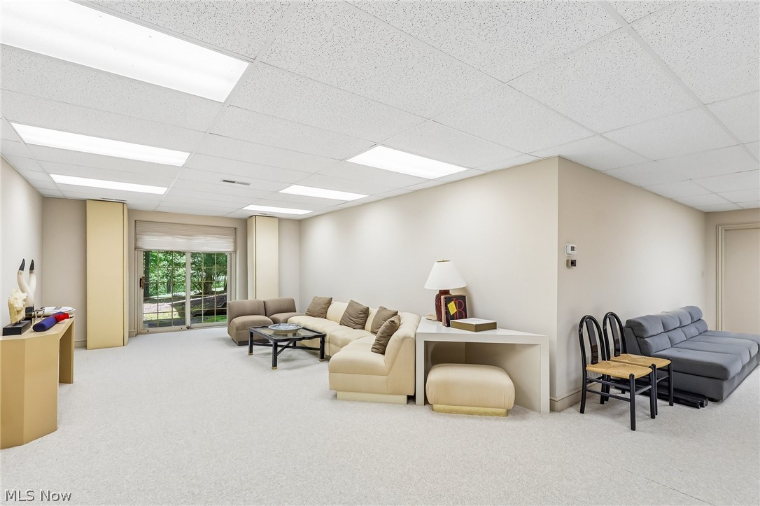 38025 Fairmount Boulevard Hunting Valley OH 44022