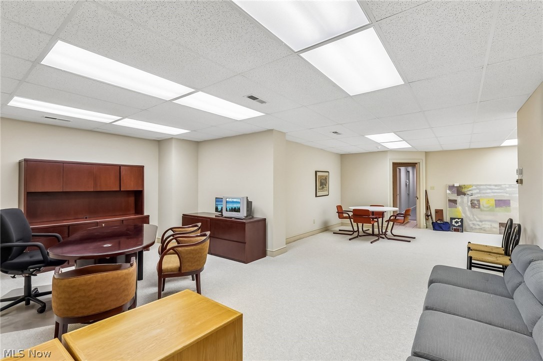 38025 Fairmount Boulevard Hunting Valley OH 44022