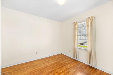 2585 25th Street Cuyahoga Falls OH 44223