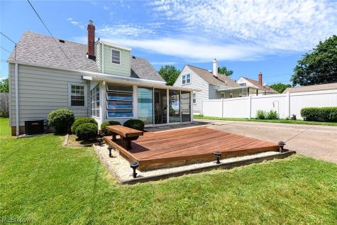 2585 25th Street Cuyahoga Falls OH 44223