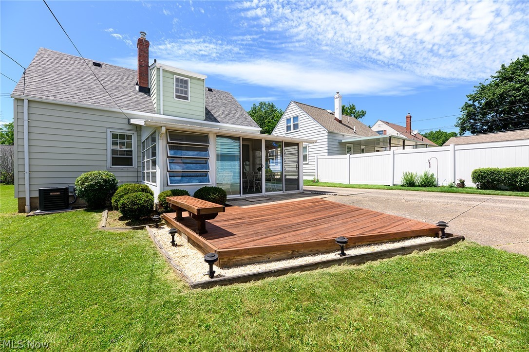 2585 25th Street Cuyahoga Falls OH 44223