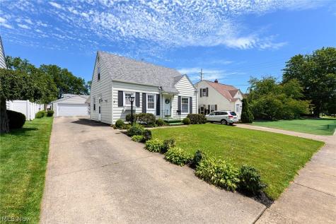 2585 25th Street Cuyahoga Falls OH 44223