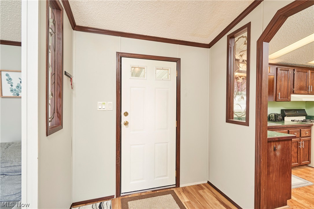2661 Stoneyridge Drive Madison OH 44057