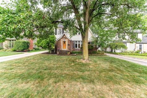 1632 Oakmount Road South Euclid OH 44121